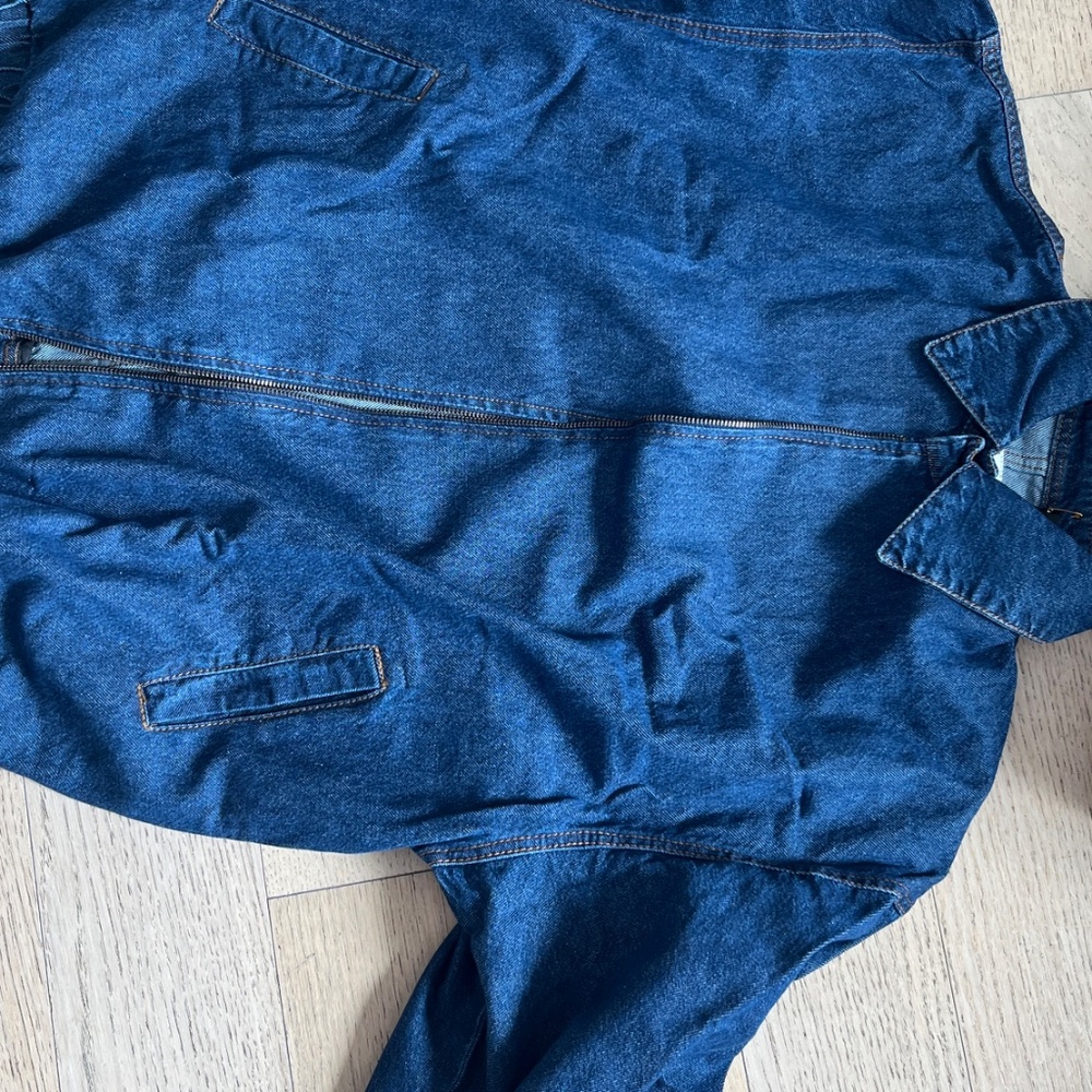 Lisa Says Gah denim jacket